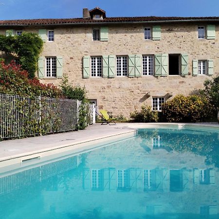 Chambre Dans Prieure De Caractere XVIII Siecle Bed & Breakfast Planioles Exterior photo